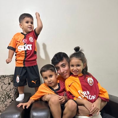 aleminkralcimb1's profile picture. sonuna kadar Galatasaray 💪💪