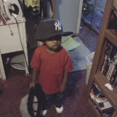 Kelowavve's profile picture. streams on twitch