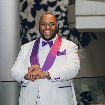 itsyaboytray's profile picture. Northwestern c/o 2015  Comm Studies and Stats. Florida c/o 2017 Mass Communication.