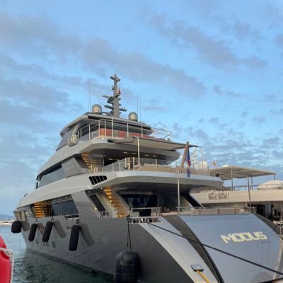 DiogoCalado007's profile picture. crypto and real state 😎💵