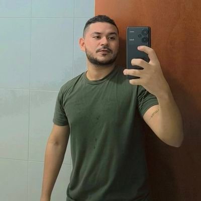 Ingeniero Industrial.
🇨🇭