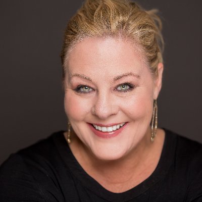 KimOSwanky's profile picture. Creative Entrepreneur | Founder The Swanky Group | Nature Girl |