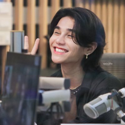 ⋆*₊‧˚ ᴍᴏᴏɴʟᴇᴛss🪐˚‧₊*⋆ Profile