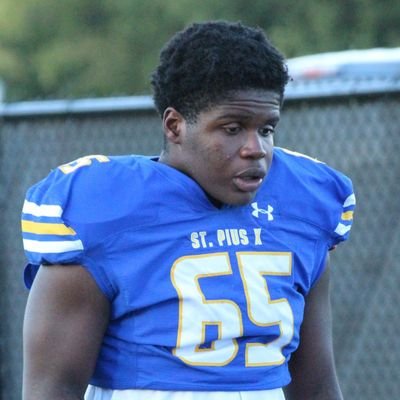 KachiNwodika's profile picture. St. Pius X Highschool |C/O 2026 |DT, DE,OT,OG |6'0 230| 📱 816-223-2053|