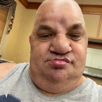 mikey the lonely one (@mikeyrealone) 's Twitter Profile