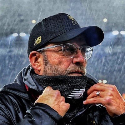 “Fenerbahçe için insanlarla dost olduk ama Fenerbahçe için düşman olmak da çok güzel.” Reklam ve işbirliği; bestmezzala@gmail.com