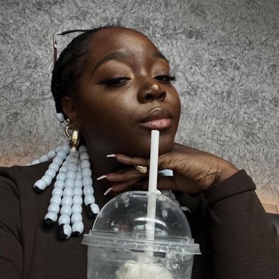 MeatbooolTara_'s profile picture. Hi I’m TARWWWAA