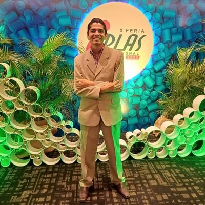 BARCELONISTA,COMUNICADOR SOCIAL Y ESCRITOR