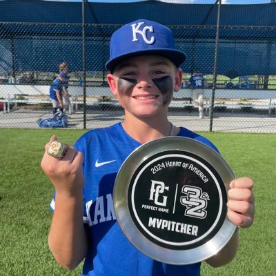 ⚾️ Team KC Taylor #27 | 🏒 KC Outlaws #90 | Future Lee’s Summit West