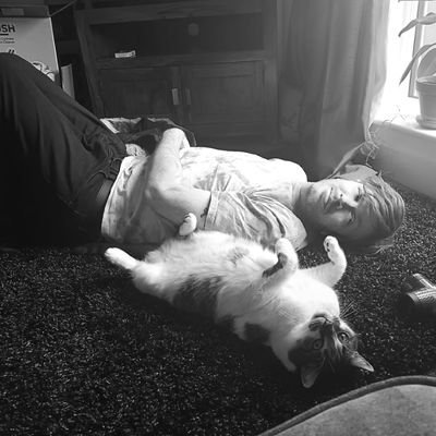 AndyEGofficial's profile picture. Yep, I'm officially me.

Neurodivergent