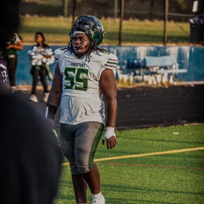 Forest Park HS | C/O 2025 | 3.2 GPA | Senior | 5’10” 264 lbs | #55 | CENTER | NCAA ID #2211728074 | 443-952-0914| drequangolston@gmail.com