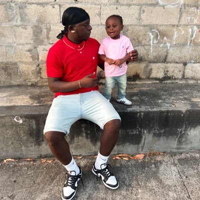 ronaldonisbett's profile picture. emotional👉
Live it up🤛
Study it🤘🏻