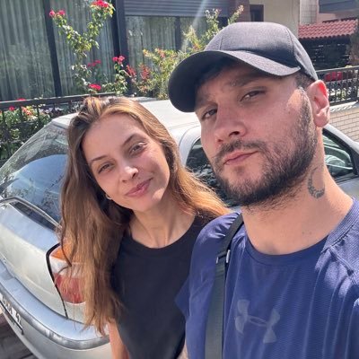 ucariremm's profile picture. Deli yaptın sen kendini