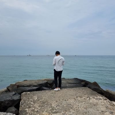 treerree77's profile picture. 38/ 174/73  초대 경험다수 있습니다.
디엠주세요~^^
경북