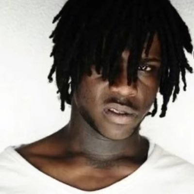 adriiiiheartsu's profile picture. 