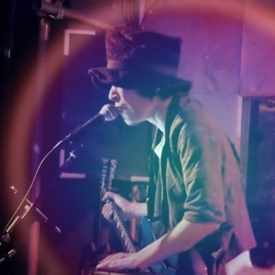 大阪の80's NW~postpunk系バンド ベルトドライブの歌とギター https://t.co/T64VYm3KEk https://t.co/SZ3sVQ9QRf