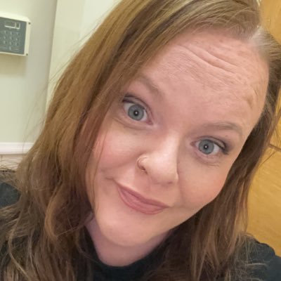 31. Care Industry 💁🏻‍♀️ Student Nurse 👩🏼‍⚕️ Coffee Lover ☕️Kitty Mama 🐱Day Dreamer. ✨🏳️‍🌈 J ❤️