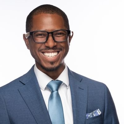 Founder & CEO of @csbtechemporium | Entrepreneur | Innovator | Traveler