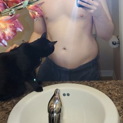 31/gay/male/gamer if I know you irl don't scroll down :) this is basically just my p9rn twitter.