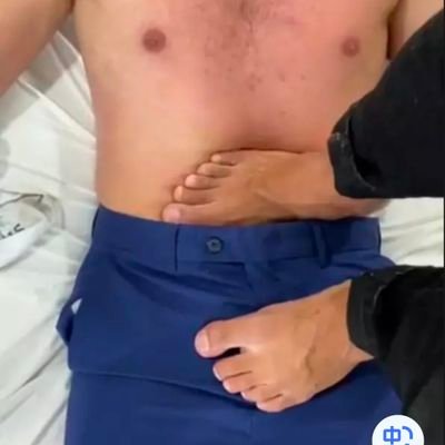 zz9813541630989's profile picture. Step on my stomach