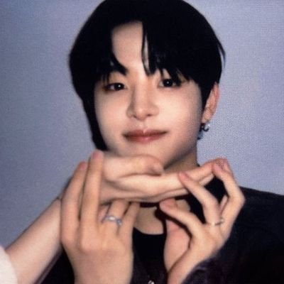𝗁𝖾𝗅𝗅𝗈 𝖼𝗎𝗍𝖾 3𝗈0% 🍎 
stage name : n๋oie 🦷🗯️ 
               𝗅𝗈𝗏𝖾 𝗒𝗈𝗎𝗎! 🌐
 IZ*ONE  TREASURE(OT12!) BANG-YEDAM  MASHIHO