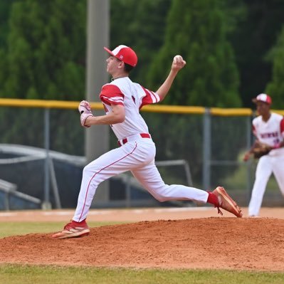 6' 1'', 155, @CVCCBaseball/ FB-topping 87 Side arm