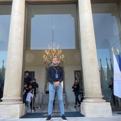 davidchami100's profile picture. Source neutre d'informations en tant que média indépendant. Analyse équilibrée pour une vision objective du monde. 🌐📰 #MédiaIndépendant #Actualités