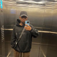 Name cannot be blank (@4_racks) 's Twitter Profile