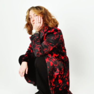 tmpvespxosn's profile picture. ✨idk what I’m doing but I’m here for laughs✨ARMY Vet 🇺🇸 I’m here for Stevie, Sigourney and Cher content 🤭 Met Sig 4/24 🥹