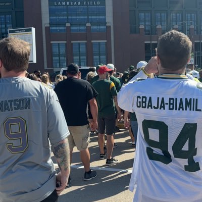 crashdoyen's profile picture. Live and breathe that 🧀, LFGM , and by the way I’m a stay at home dad whose kid hasn’t lived at home in 25 years, rest in power Mamba 824