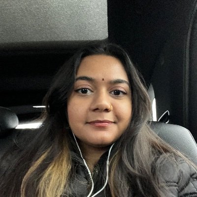 anaghconda's profile picture. she/her