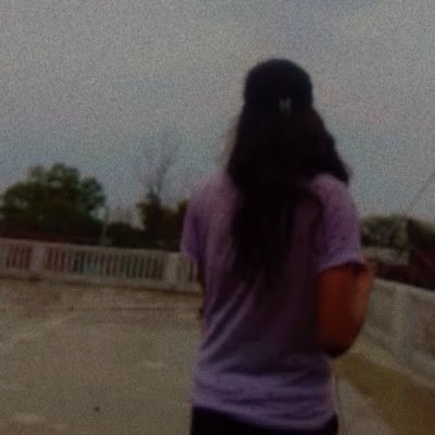 Kratiwari82086's profile picture. 