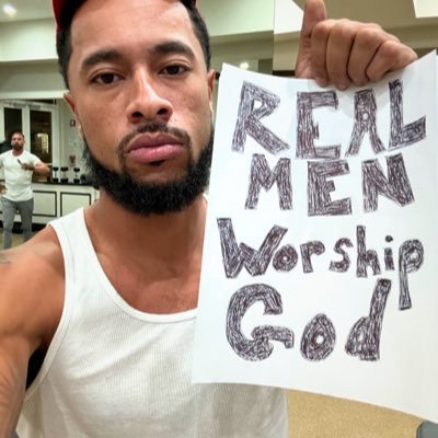 TODnanakwame's profile picture. 