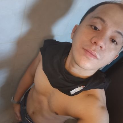 Hello,Don't expect too much. Pangit ko ug panot nah. I'm not here for fun or etc. For friendship and outlet. Dili ko poser. Don't follow me if dili ka ganahan