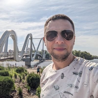 SmahlenkoV's profile picture. Software engineer