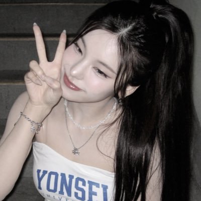 keehomiu's profile picture. multi fandom • mainly itzy n p1h