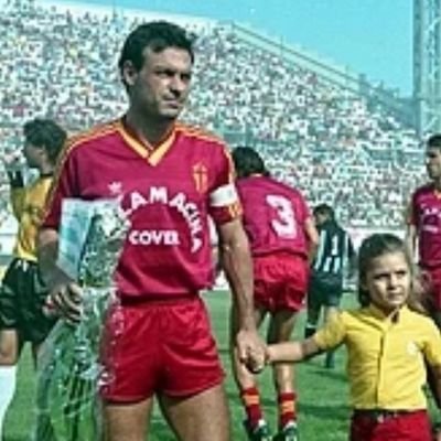 ( Lawyer from Messina!).
Hobby:Diario del Vampiro,Marefuori,Casadicarta,TV,viaggi mare,bici, jogging e Shakespeare. Juventus. Dortmund. Acr Messina