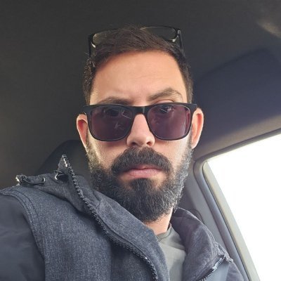 דובר מ.א. חוף אשקלון | לשעבר דובר ליו'ר הקואליציה ובדוברות יו'ר הכנסת | יועץ תקשורת בכיר | נשוי ואבא לגיא, לביא וקרני. *הציוצים על דעתי האישית בלבד*
