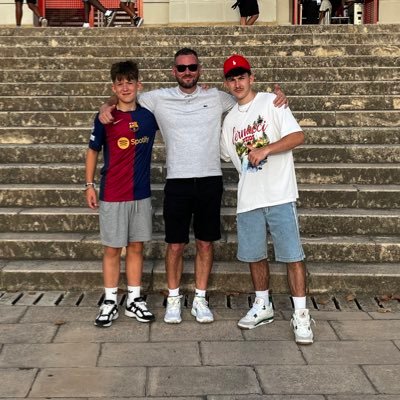 Incongonito's profile picture. Father of 2. Beautiful Wife. Come on you Reds. Football is Life.