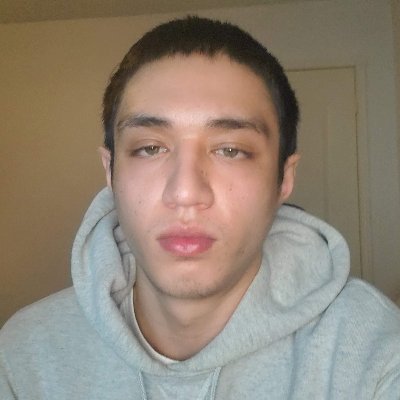 OzanLS's profile picture. 💻 Full Stack Developer