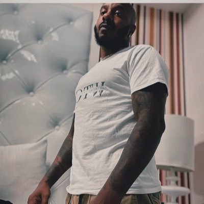 _TheRealRipp's profile picture. -Travel Content Creator -Stock Options Trader | Riverdale, GA 🛫 Itta Bena, MS 🛫 Washington, DC 🛫 Milwaukee, WI | 13-13 #LLKS | AVIW ❤️