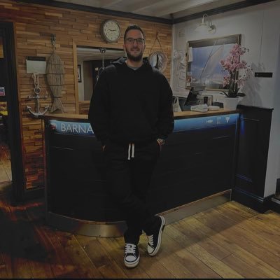 Glasgow 🏴 Chartered forex analyst📈 Dog lover 🐶 Book enthusiast 📚 #bitcoin
