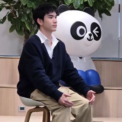 timetoyou9's profile picture. 