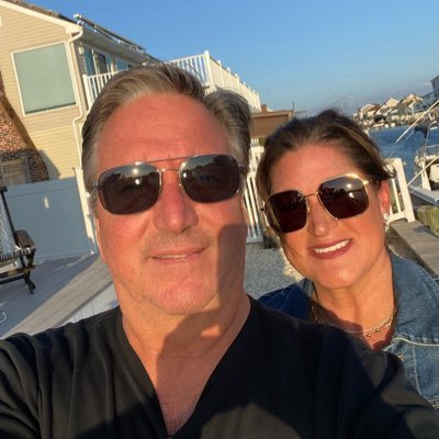 JohnLagana19's profile picture. TZERO, MSTR, BTC, Dentist, Father, 🚀