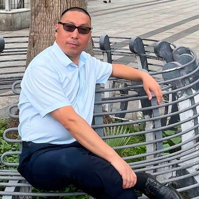 ekRRuREDGo70638's profile picture. 