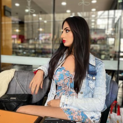 yasmindiyorki's profile picture. kim ne diyorsa tersi