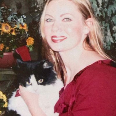 ☦️✝️ Devout Christian ☆ Animal Lover 🐾 🐈⬛ ☆ Fan of Canes & Cubs.
I Stand With Russia 🇷🇺 Z