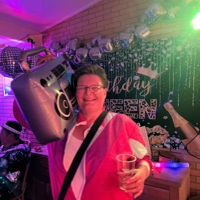 Marianne1612's profile picture. Geboren en getogen op Ameland🏝 Een dag  niet gezongen is een dag niet geleefd!🎤🎶