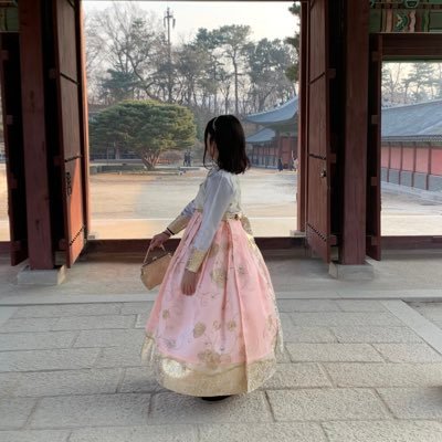 yuuui_1007's profile picture. 三度の飯よりk-pop🇰🇷｜自分らしいキャリアを探求中｜BTS🐯→TXT🐻｜ワークショップイベント｜韓国おすすめ情報発信｜#POOLOJOB4期生｜#スラッシュワーカーズ