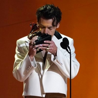 fan account | @Harry_Styles